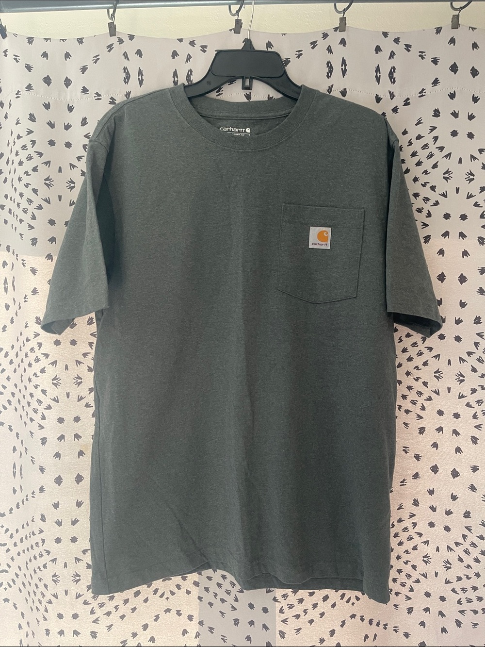 Carhartt Short-Sleeve Pocket T-Shirt in Charcoal/Deep Green Heather